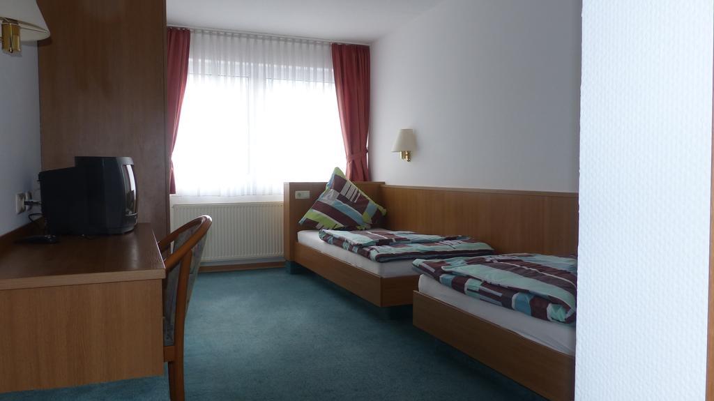 Hotel Restaurant Ortenberger Hof Ortenberg  المظهر الخارجي الصورة