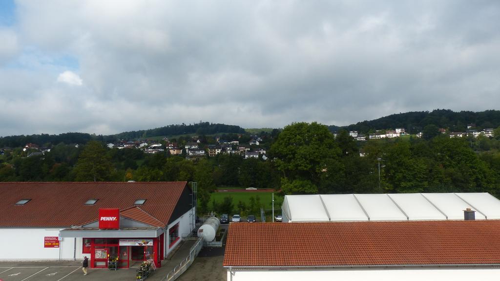 Hotel Restaurant Ortenberger Hof Ortenberg  المظهر الخارجي الصورة